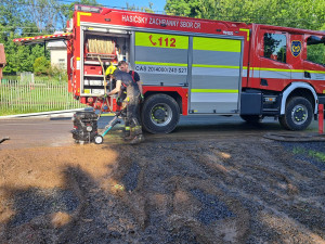 Dalešice se chystají na další přívalové deště. Hasiči připravují provizorní opatření